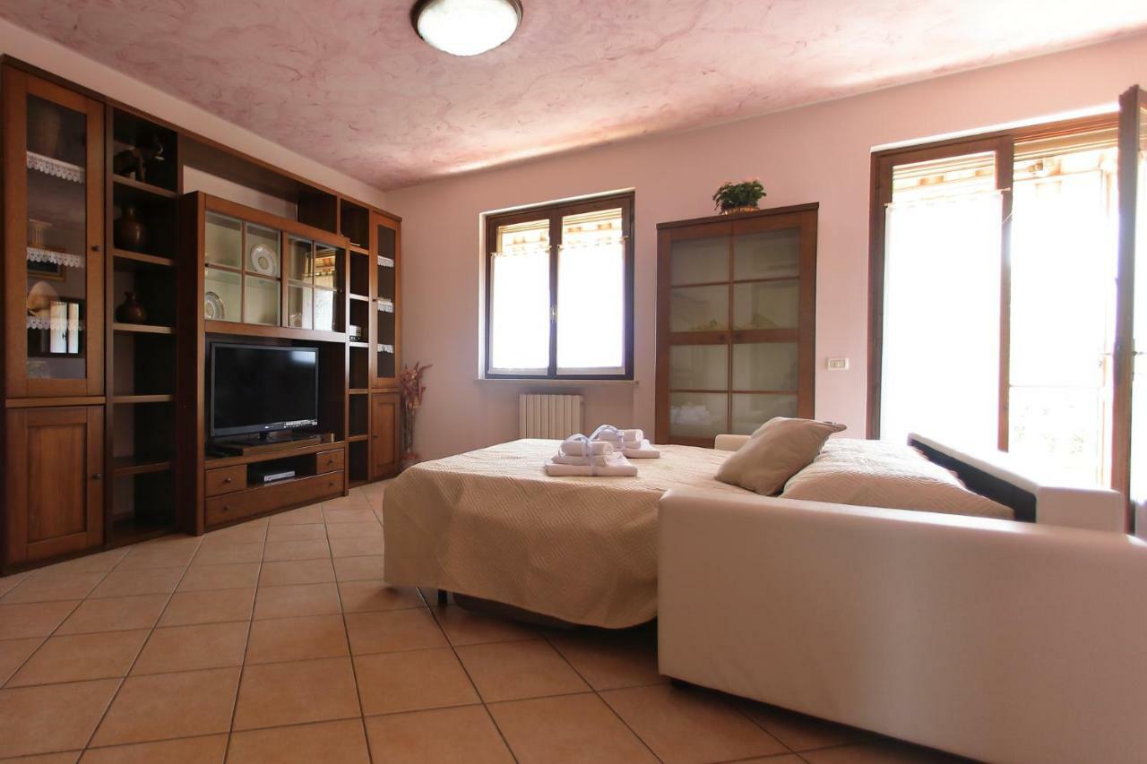 Residenza Franca Vila Valeggio sul Mincio Exterior foto